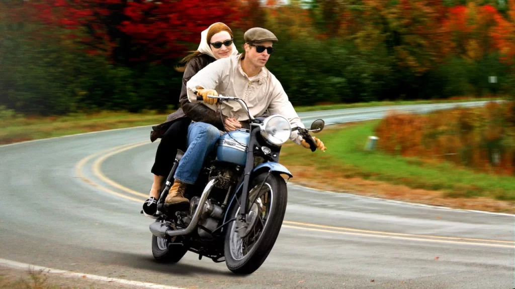 Brad Pit in "The Curious Case of Benjamin Button" riding Royal Enfield(রয়্যাল এনফিল্ড). 